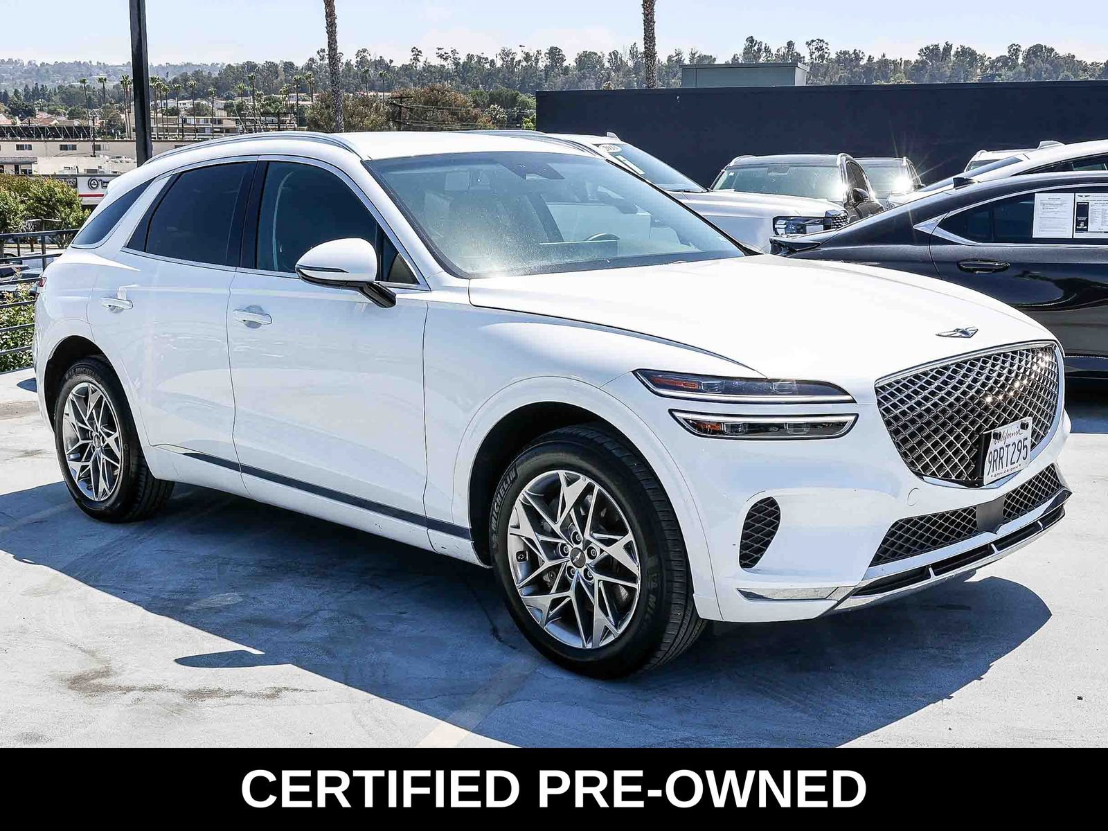 Used 2025 Genesis GV70 2.5T AWD/4WD image 3