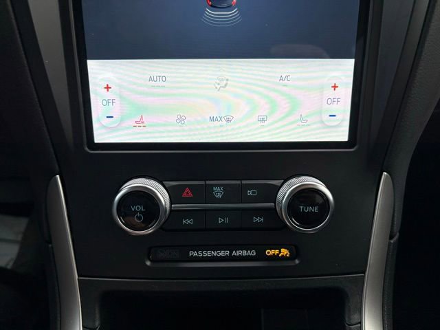 Used 2024 Ford Edge SEL image 30