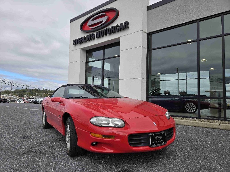 Used 2000 Chevrolet Camaro Z28 image 1