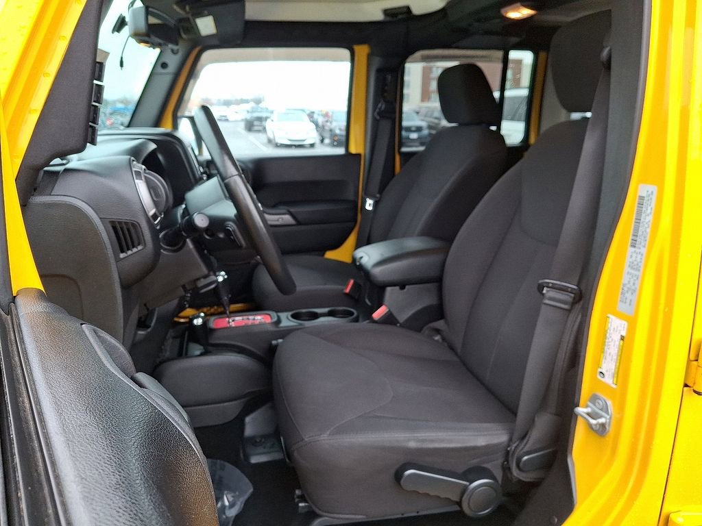 Used 2015 Jeep Wrangler Unlimited Sport w/ Quick Order Package 24S image 13