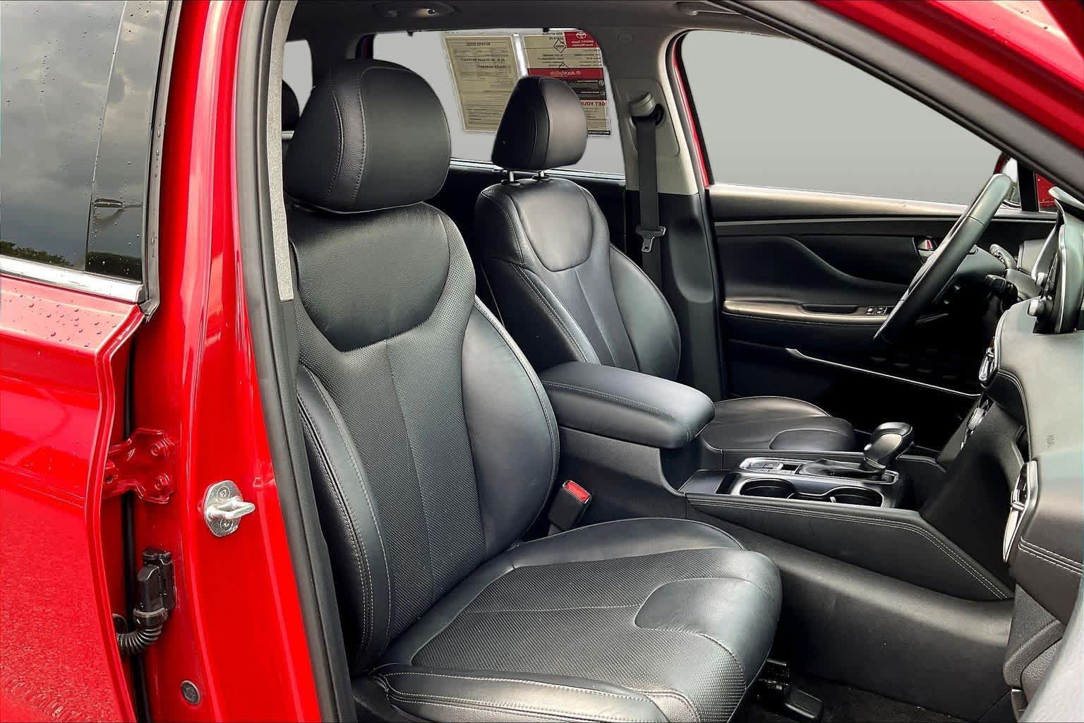 Used 2020 Hyundai Santa Fe SEL FWD image 17