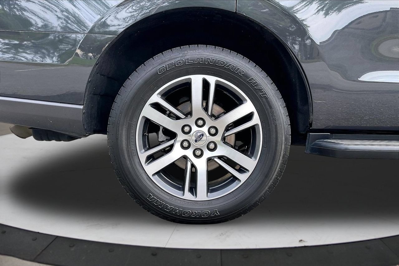 Used 2024 Ford Expedition Limited AWD/4WD image 38