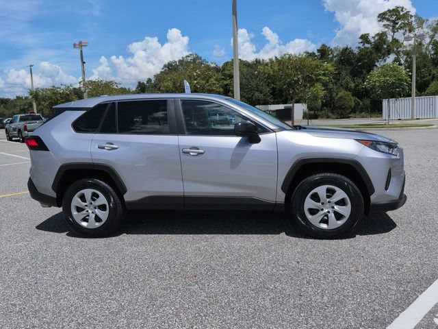Certified 2022 Toyota RAV4 LE FWD image 3