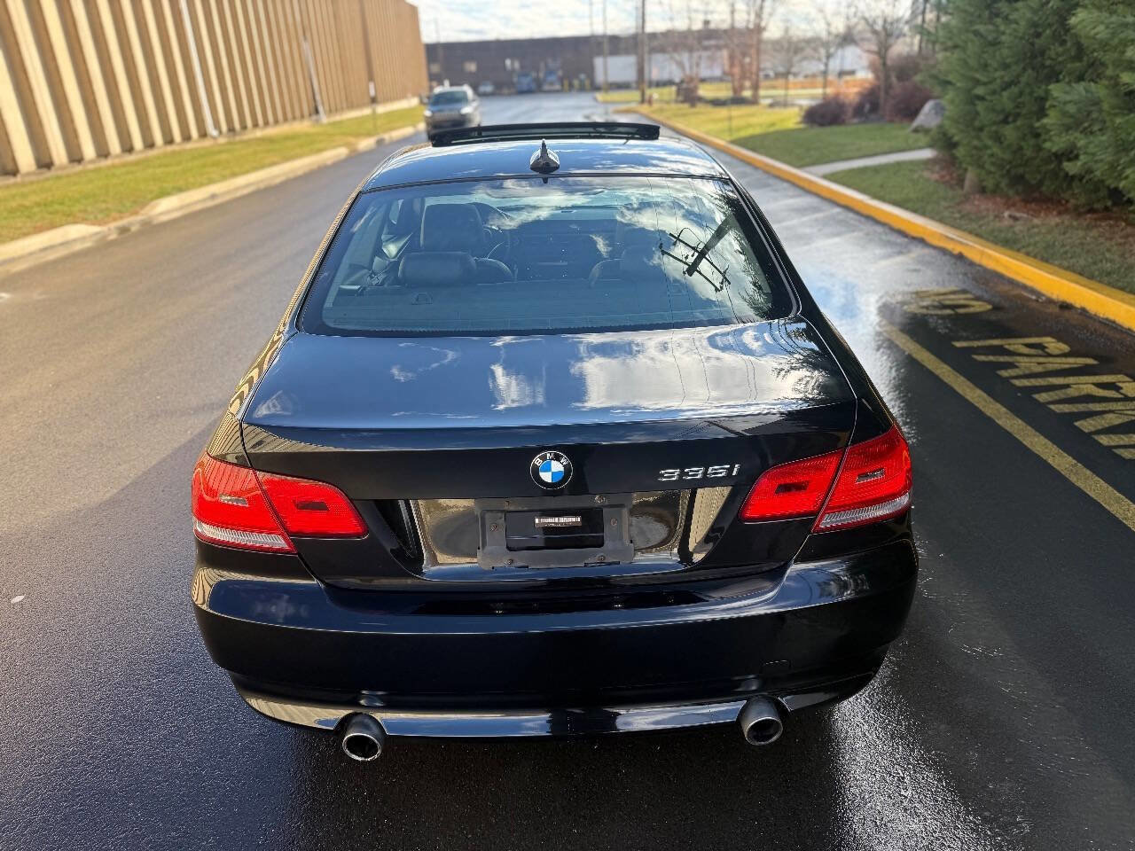 Used 2010 BMW 335i xDrive Coupe image 14