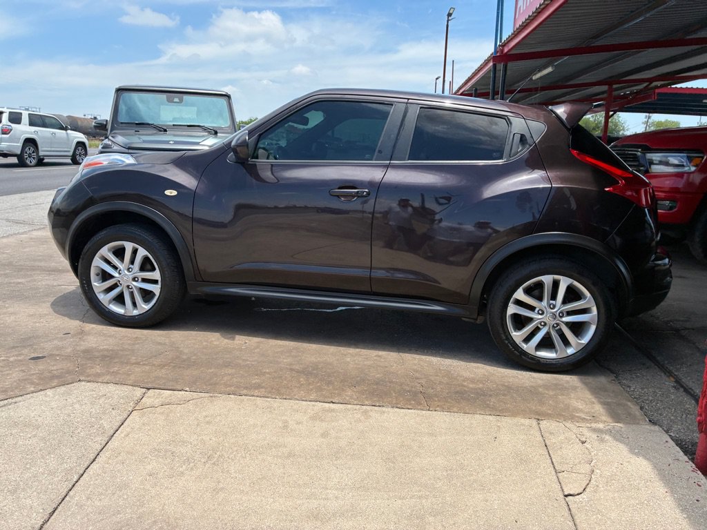 Used 2014 Nissan Juke SL FWD image 16