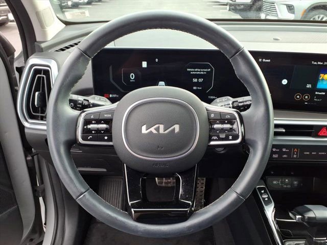 Used 2025 Kia Sorento SX image 21