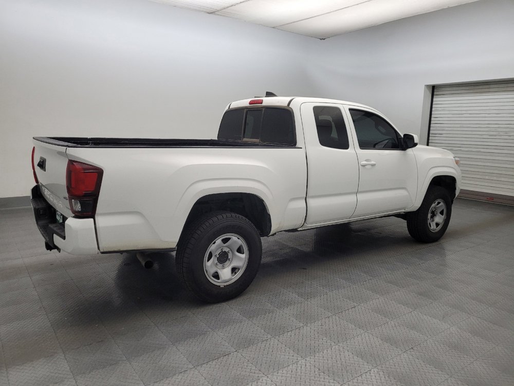 Used 2022 Toyota Tacoma SR RWD image 10
