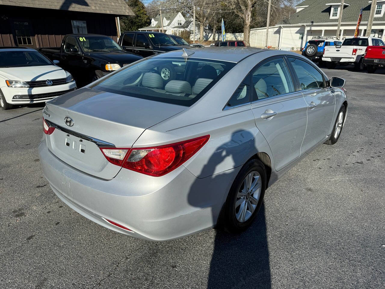 Used 2011 Hyundai Sonata GLS w/ Popular Equipment Pkg 2 FWD image 4