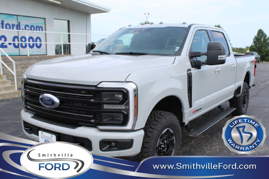 New 2026 Ford F250 Platinum w/ Tremor Off-Road Package