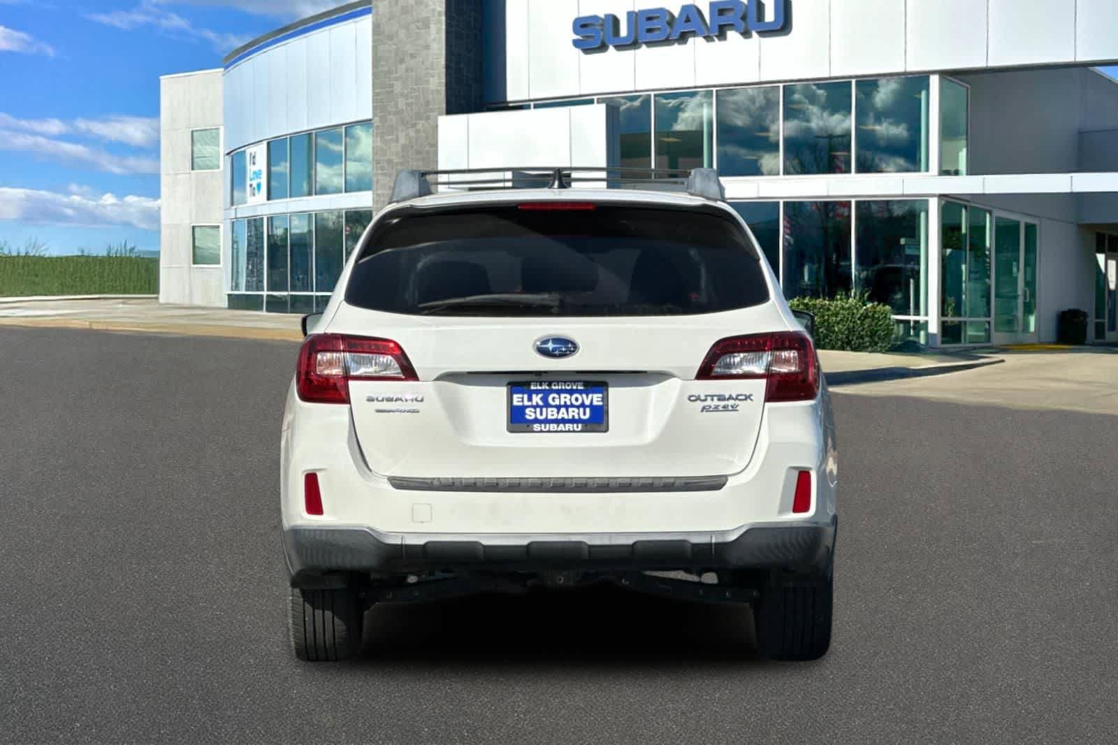 Used 2017 Subaru Outback 2.5i Premium AWD/4WD image 7