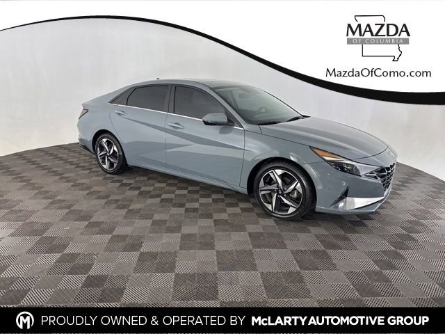 Used 2021 Hyundai Elantra Limited image 1