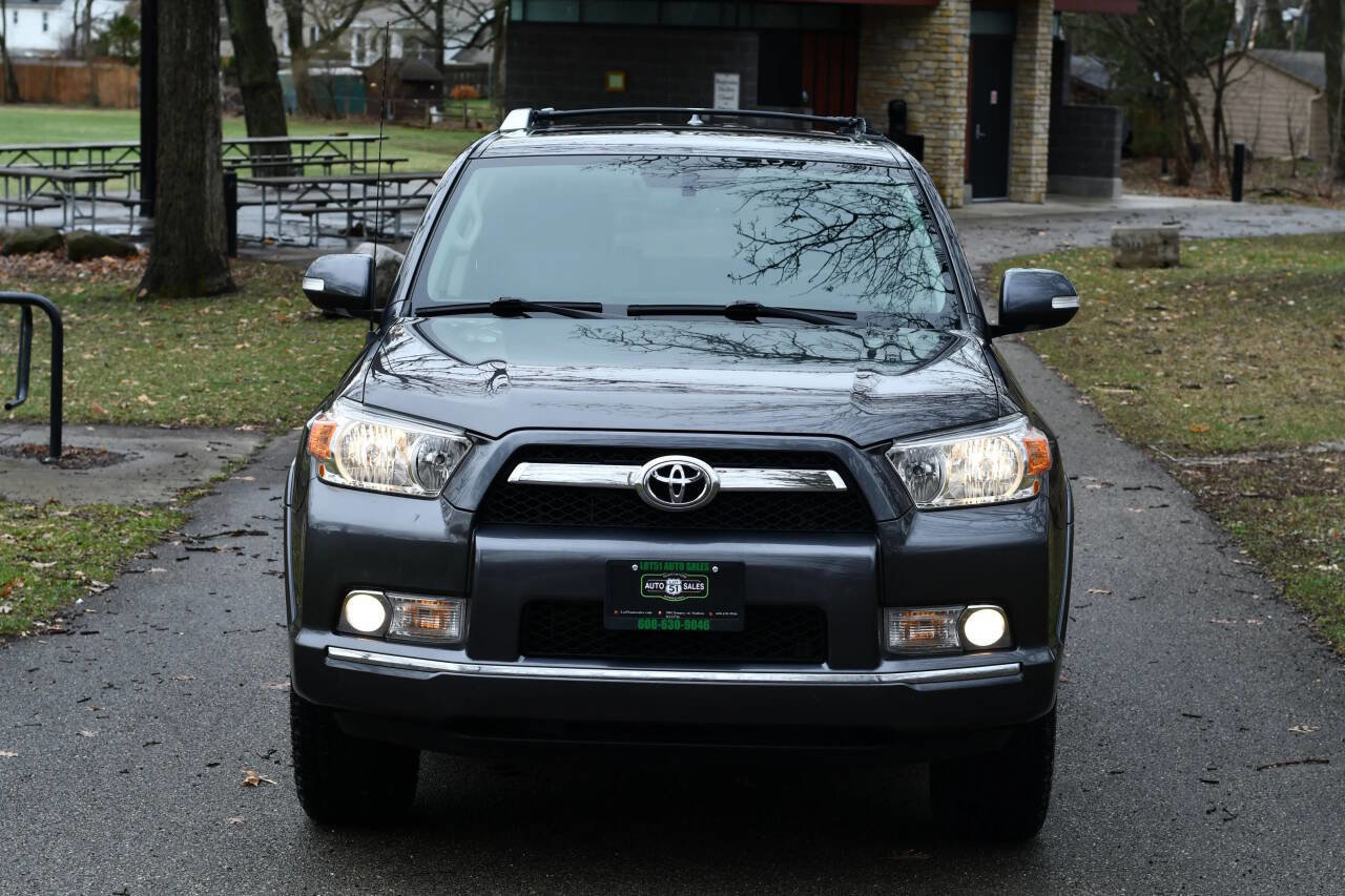 Used 2013 Toyota 4Runner SR5 w/ Convenience Pkg image 2