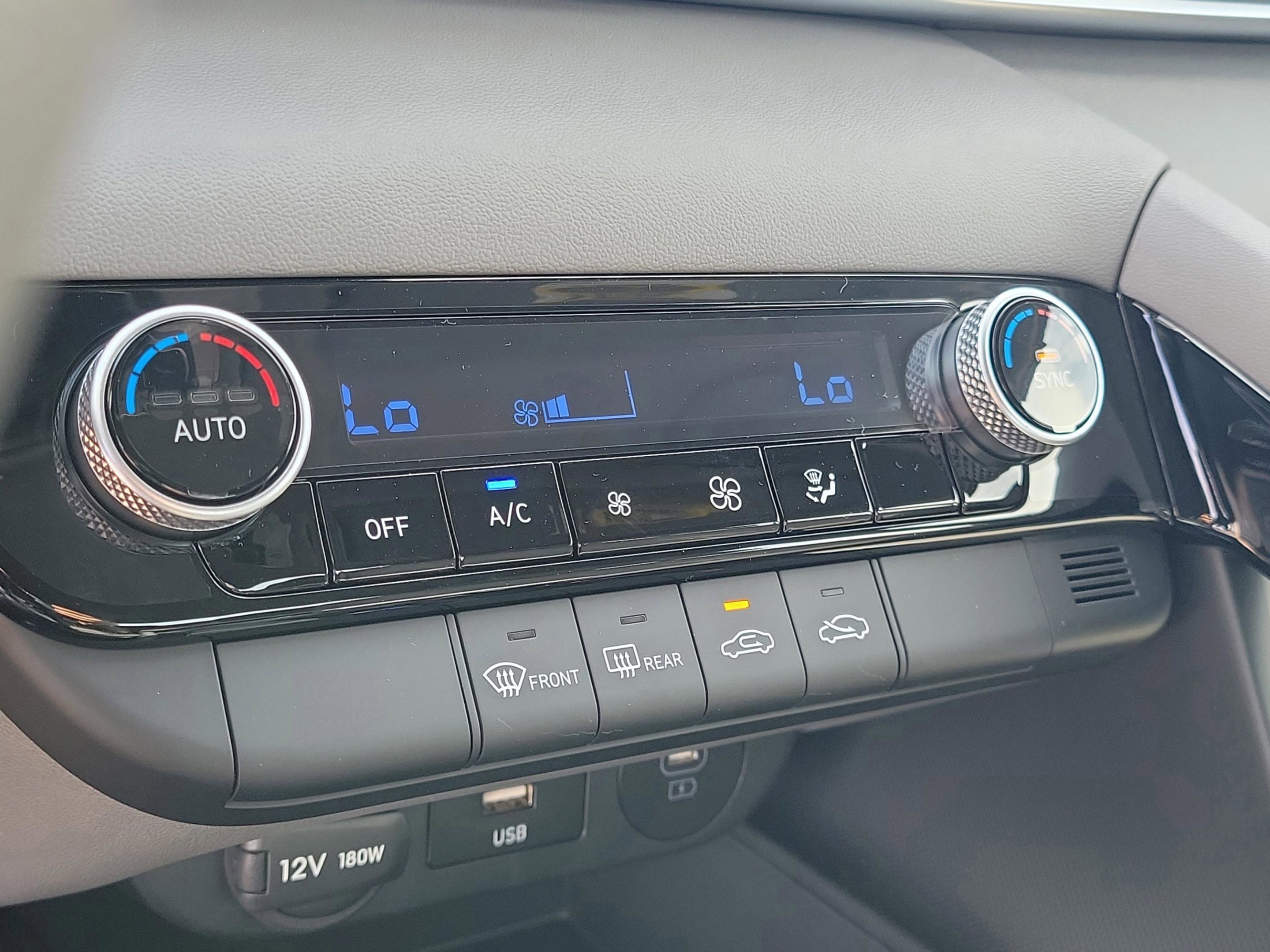 New 2025 Hyundai Elantra Blue w/ Cargo Package image 10