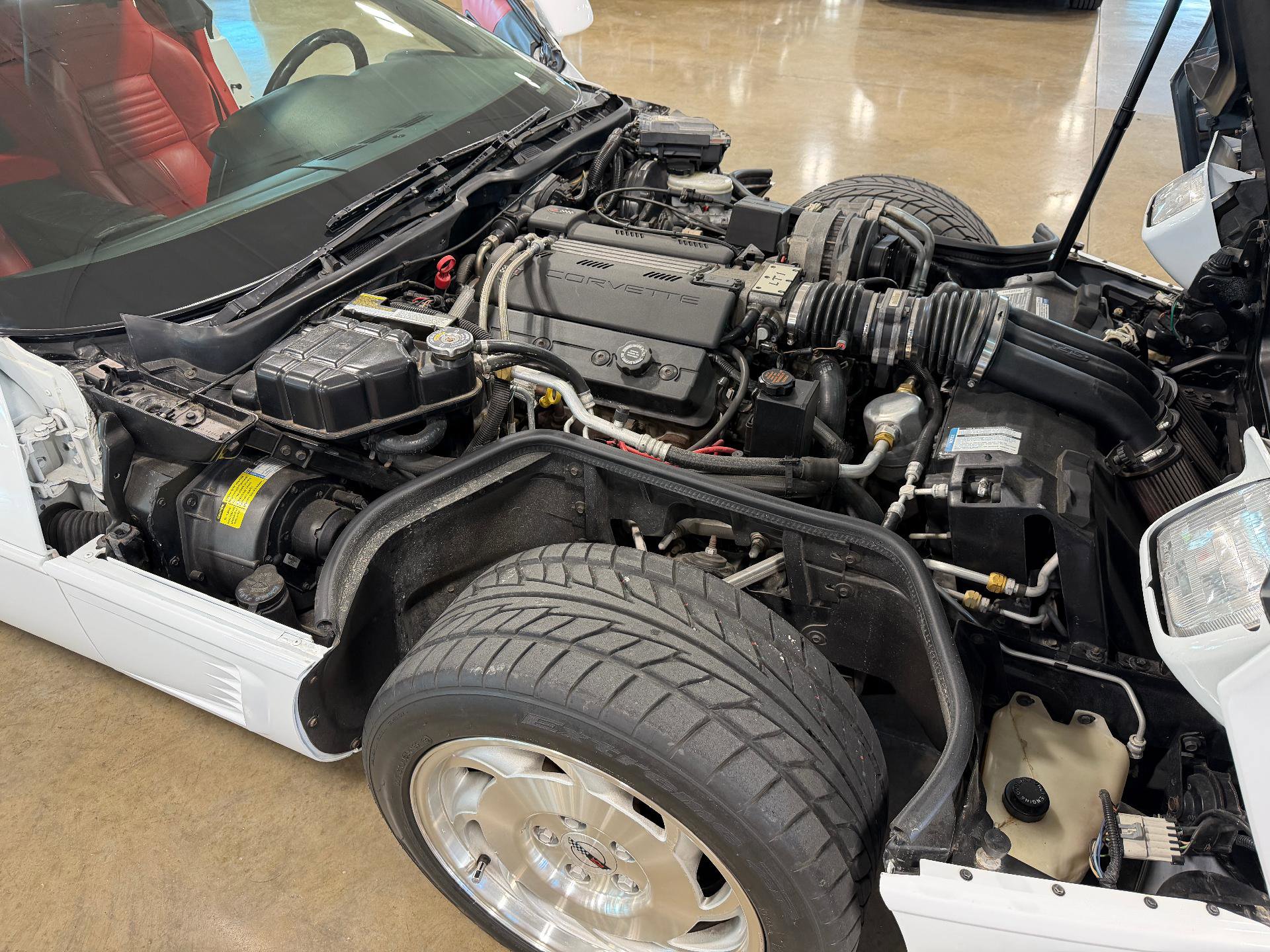 Used 1995 Chevrolet Corvette Coupe image 25