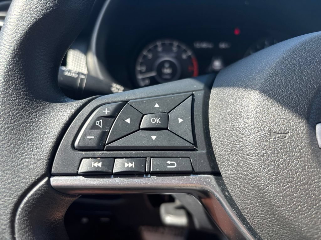 Certified 2023 Nissan Kicks SV FWD image 19