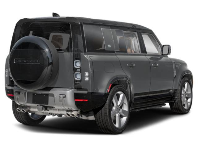Used 2024 Land Rover Defender 110 V8 AWD/4WD image 2