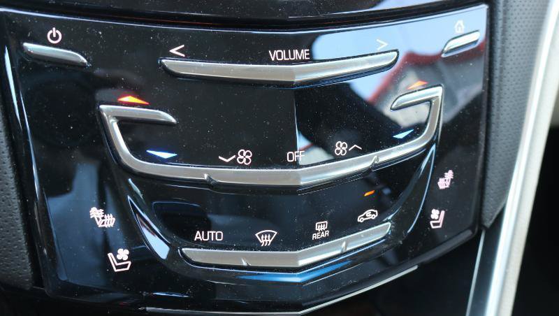 Used 2018 Cadillac XTS Luxury w/ Driver Awareness Package FWD image 11