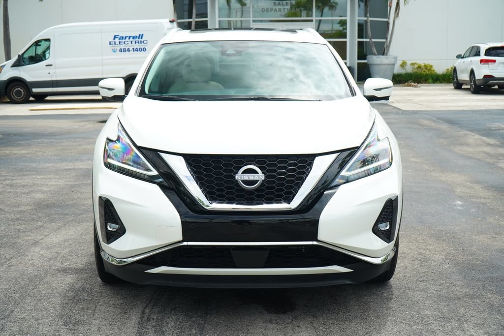 Used 2023 Nissan Murano Platinum w/ Cargo Package FWD image 2
