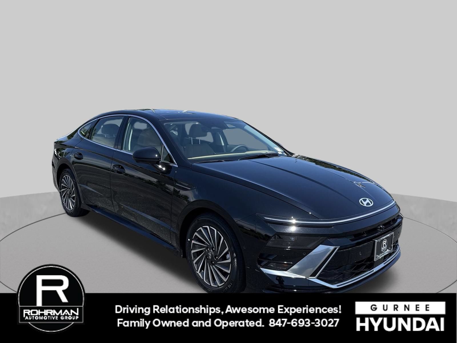 New 2026 Hyundai Sonata Limited FWD image 2