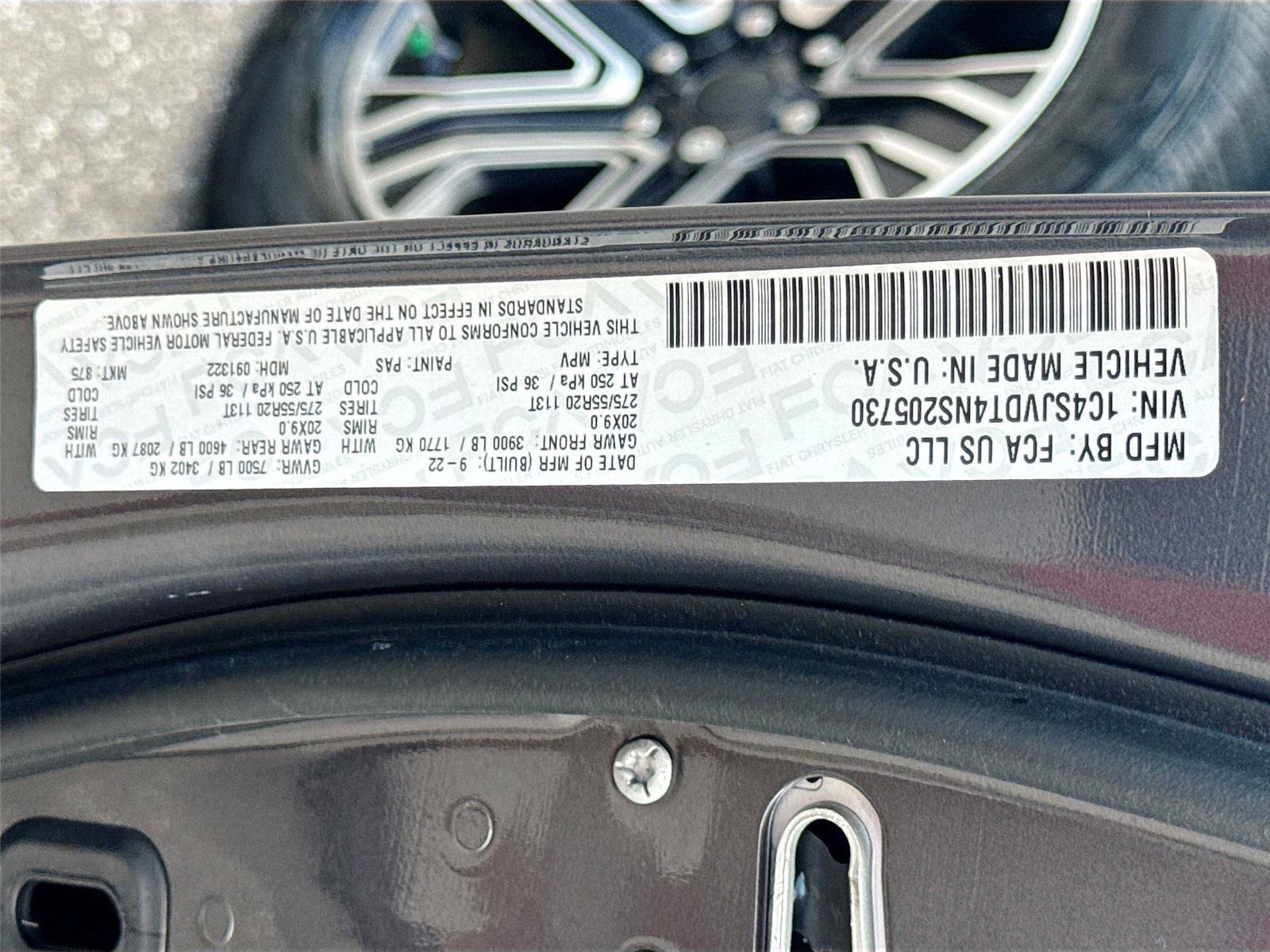 Used 2022 Jeep Wagoneer Series III w/ Flexible Seating Group image 32