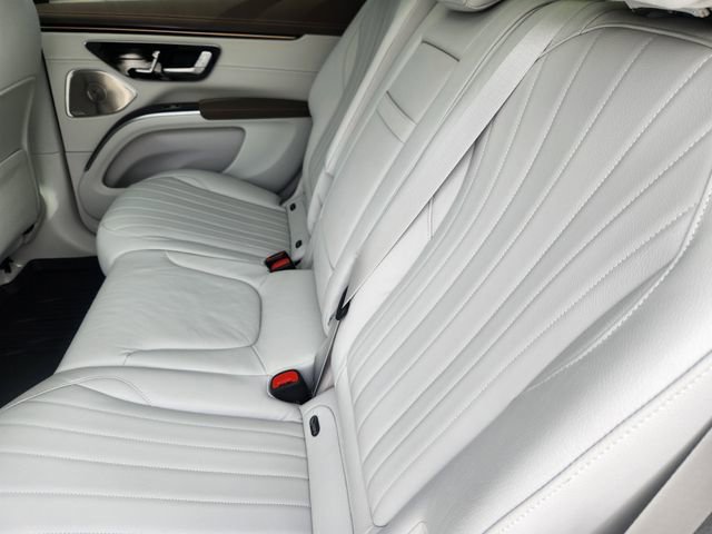 Certified 2023 Mercedes-Benz EQS 580 4MATIC SUV image 12