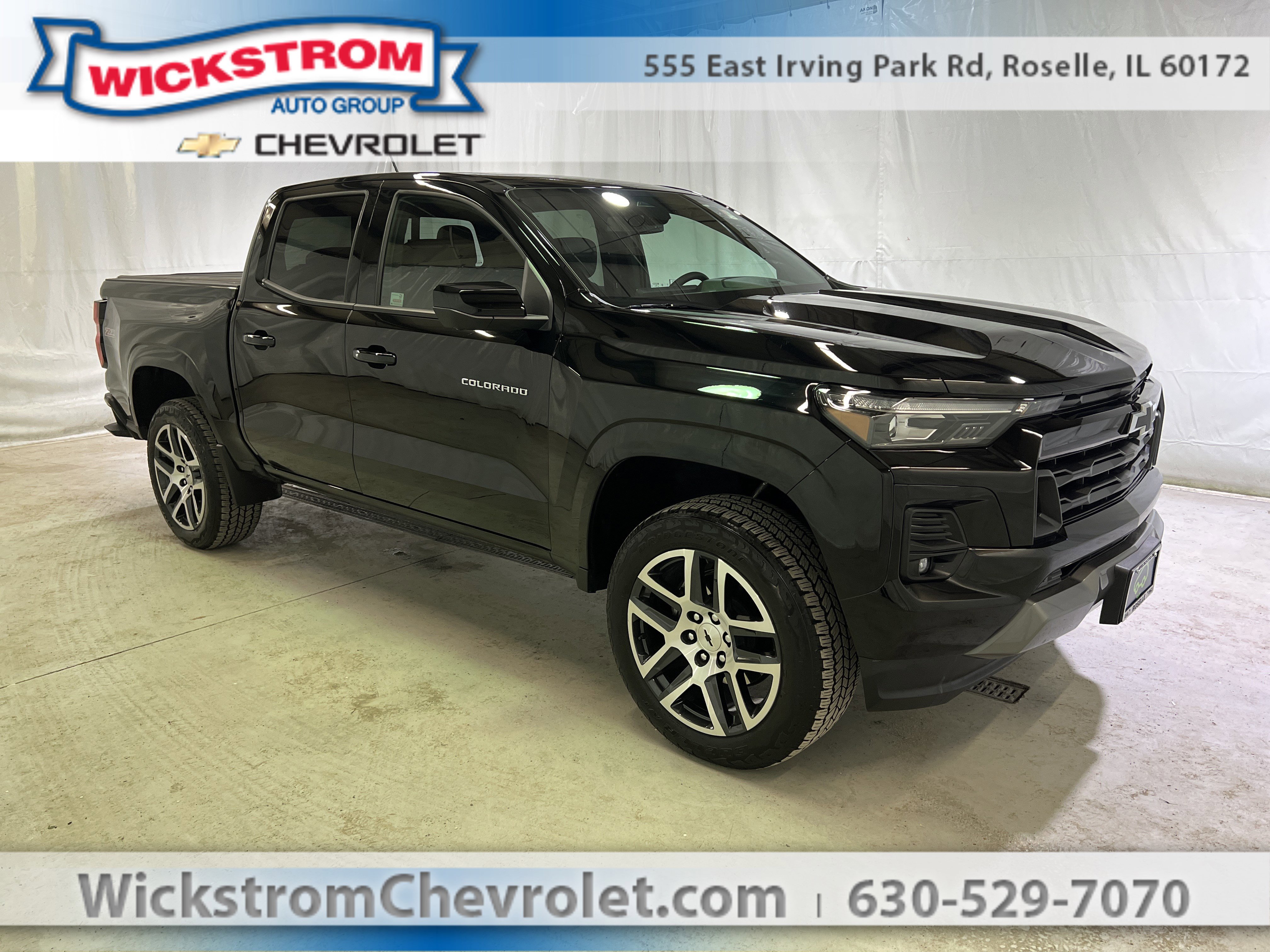 Used 2024 Chevrolet Colorado Z71 w/ Z71 Convenience Package 2