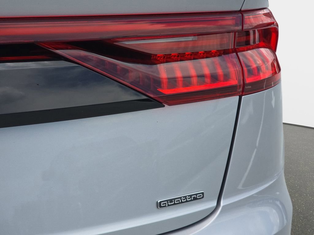 Used 2019 Audi Q8 Prestige w/ Year 1 Package AWD/4WD image 30