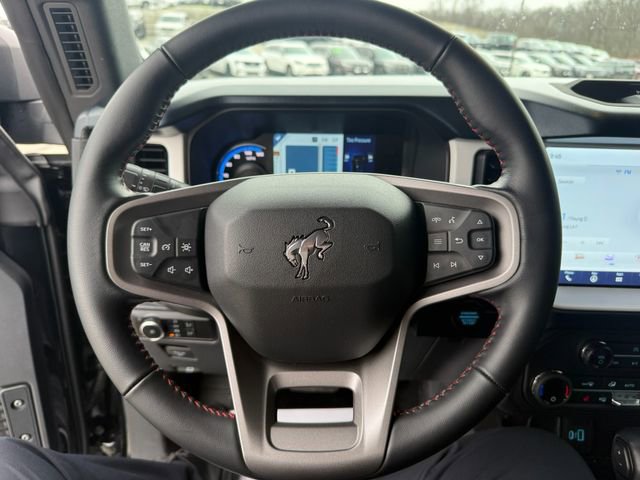 Used 2024 Ford Bronco Heritage Edition image 16