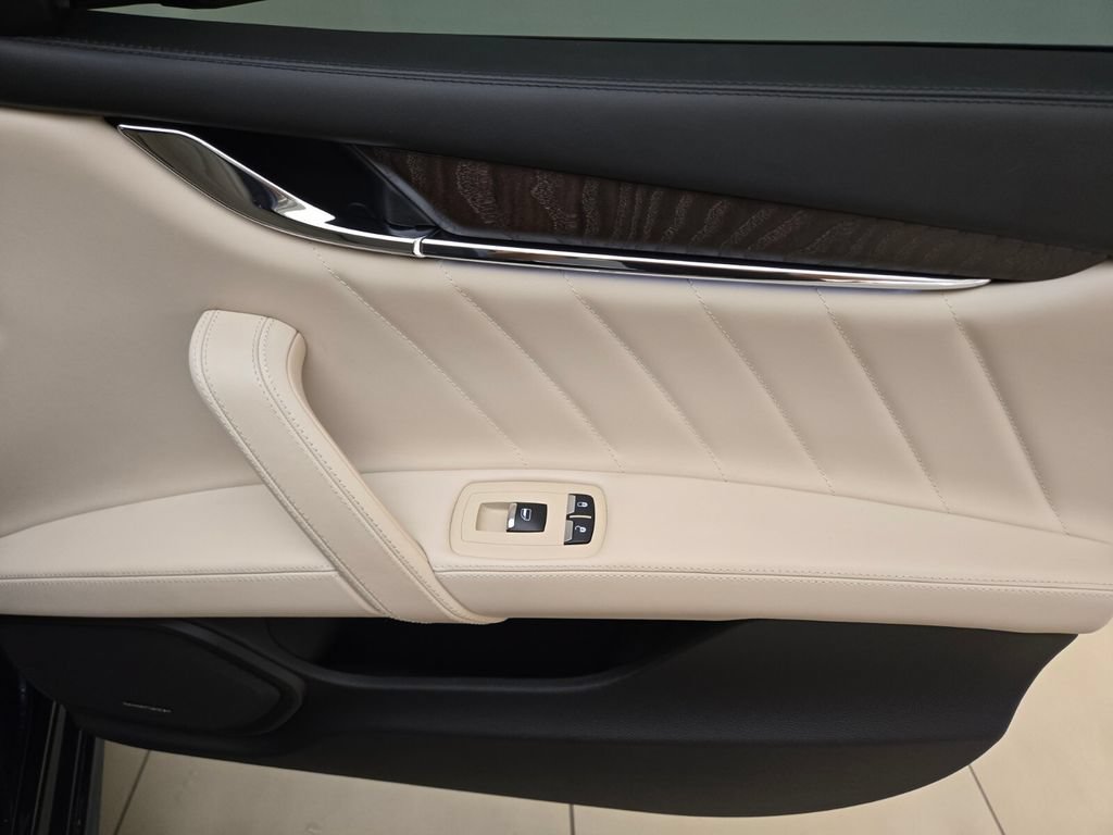 Certified 2023 Maserati Quattroporte Modena RWD image 29