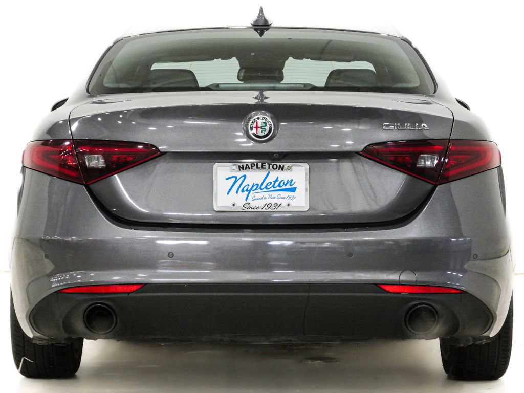 Used 2023 Alfa Romeo Giulia Sprint image 7