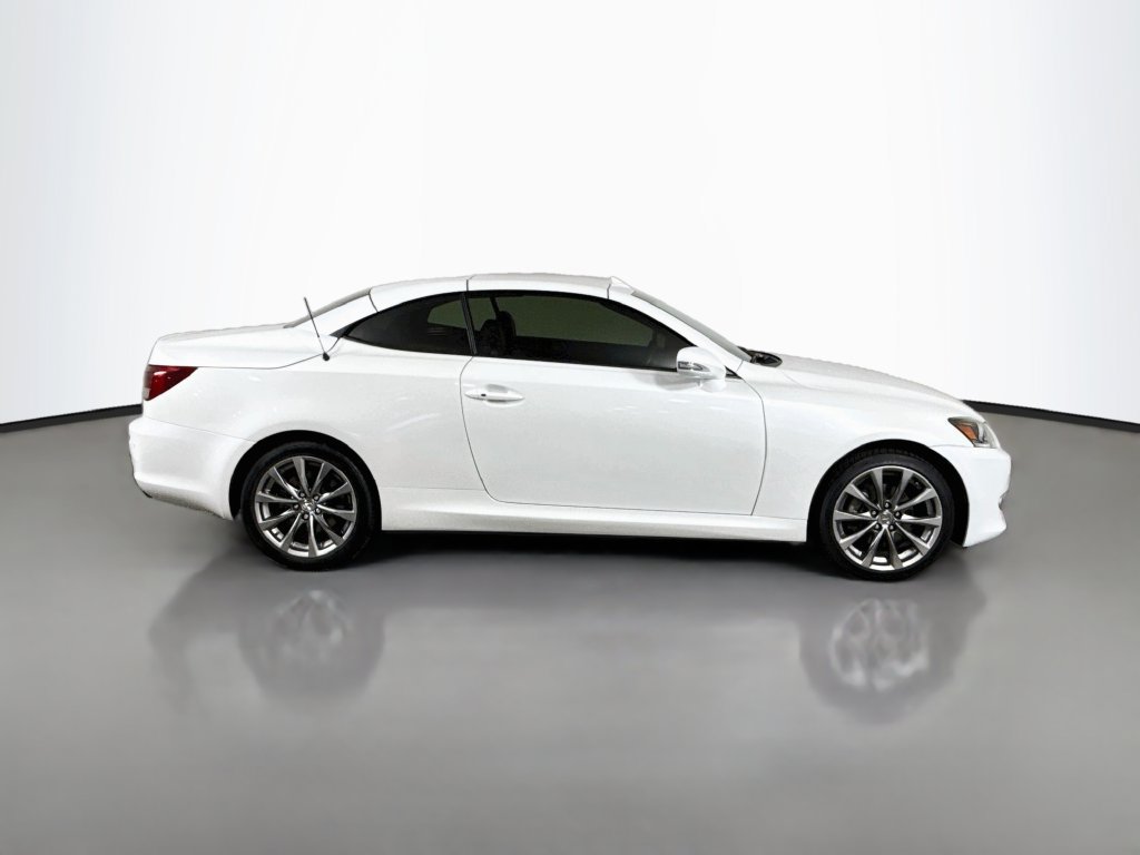 Used 2014 Lexus IS 250C w/ Luxury Package RWD image 4