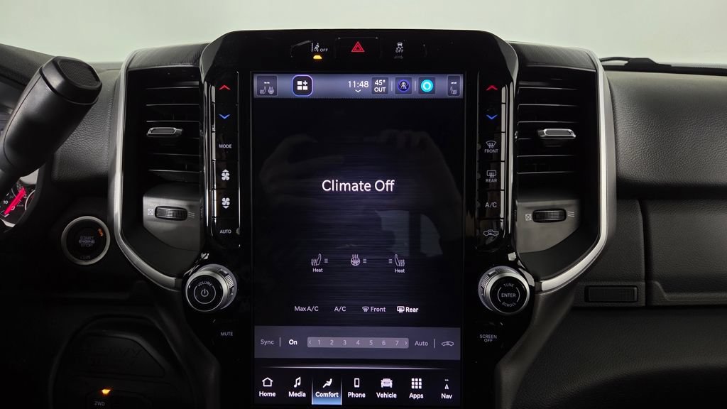 New 2026 RAM 2500 Big Horn AWD/4WD image 23