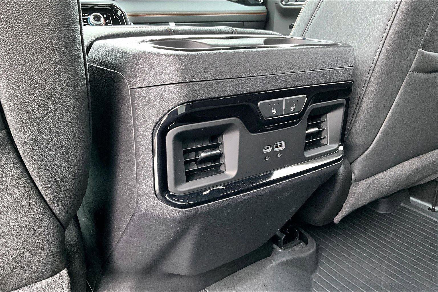 New 2026 GMC Sierra 1500 AT4 w/ Technology Package image 17