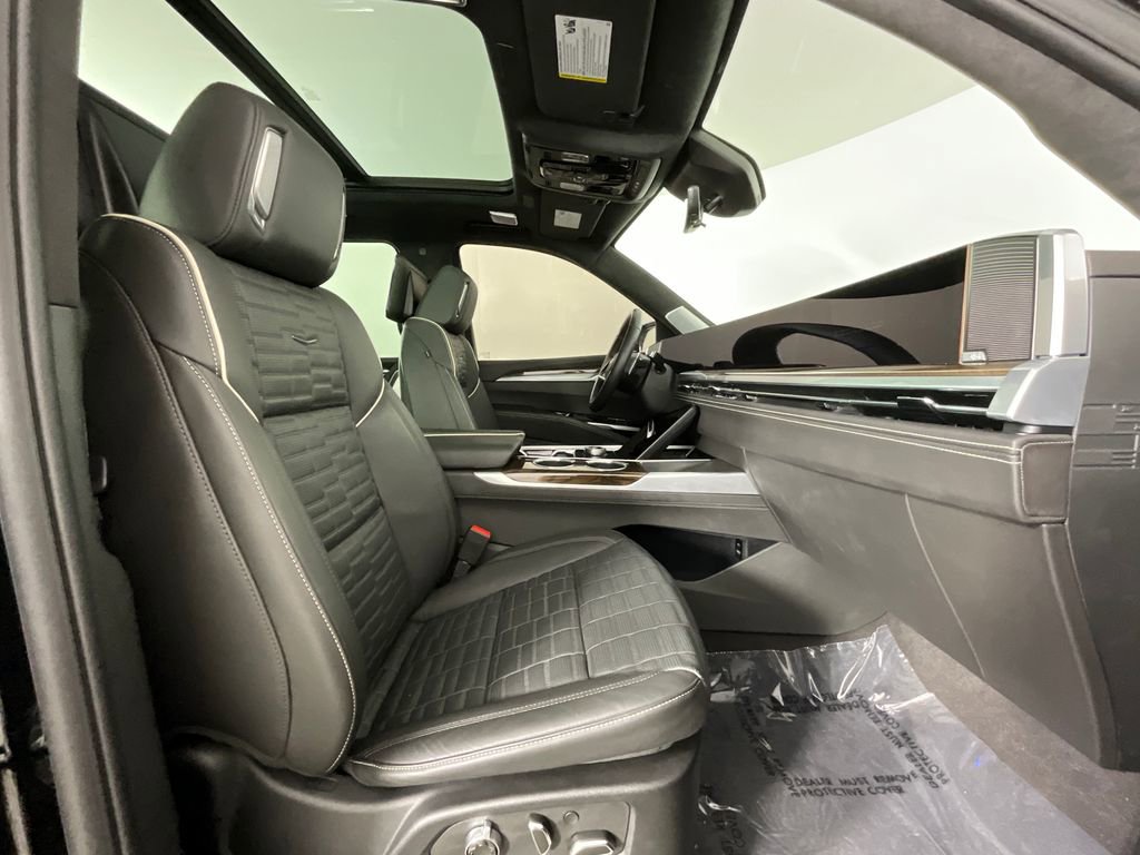 Used 2025 Cadillac Escalade ESV Sport Platinum image 20
