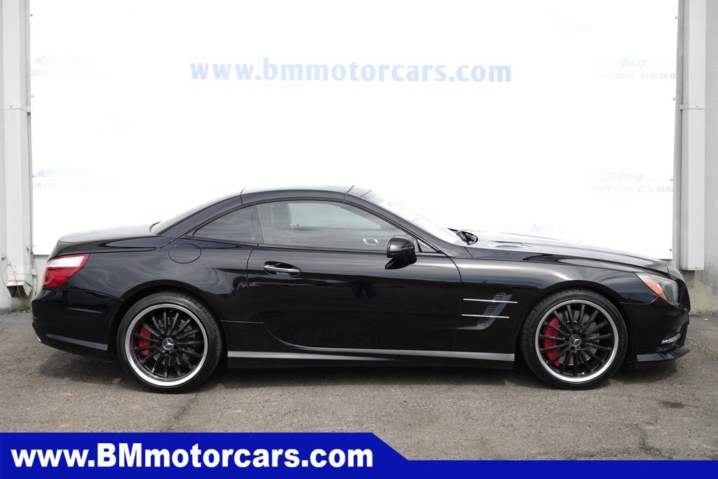 Used 2015 Mercedes-Benz SL 400 image 8