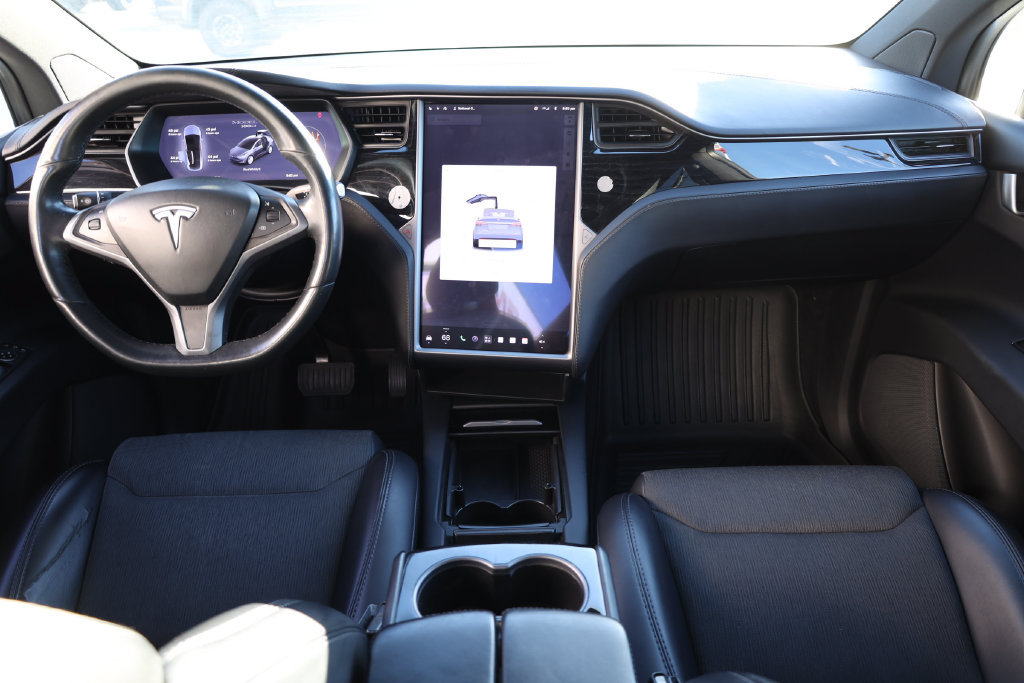 Used 2018 Tesla Model X 100D AWD/4WD image 19