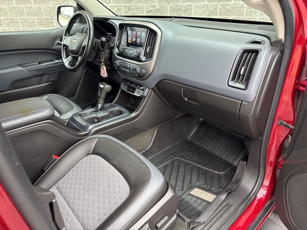 Used 2018 Chevrolet Colorado Z71 image 34