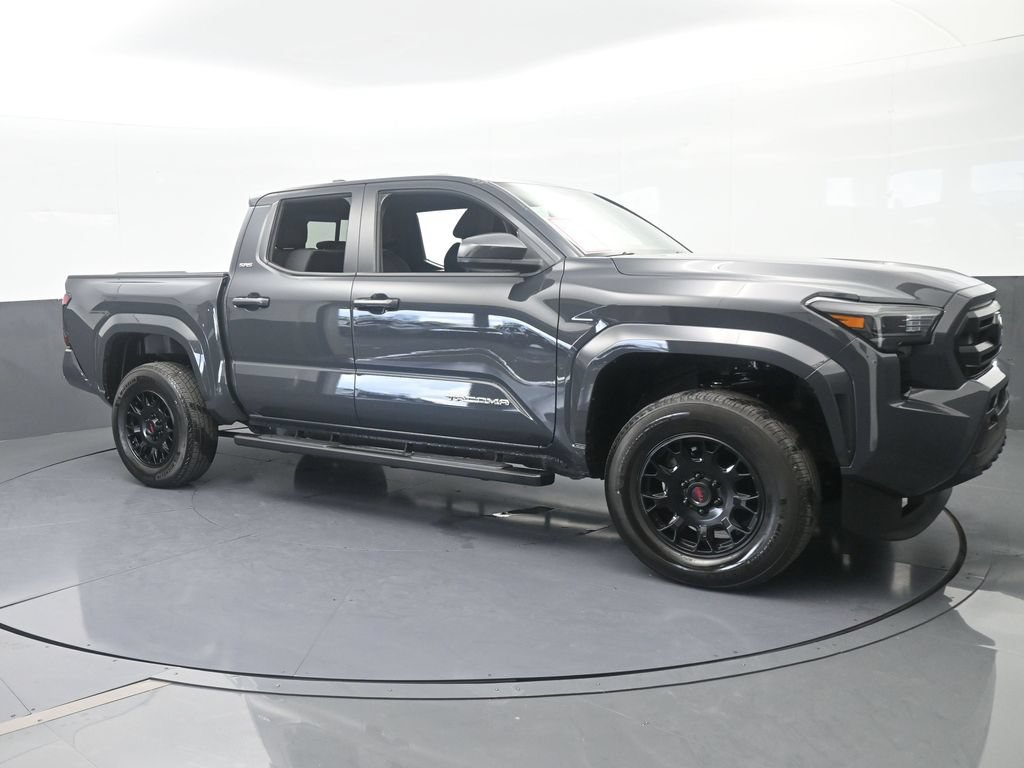 Used 2024 Toyota Tacoma SR5 w/ SR5 Upgrade Package RWD image 8