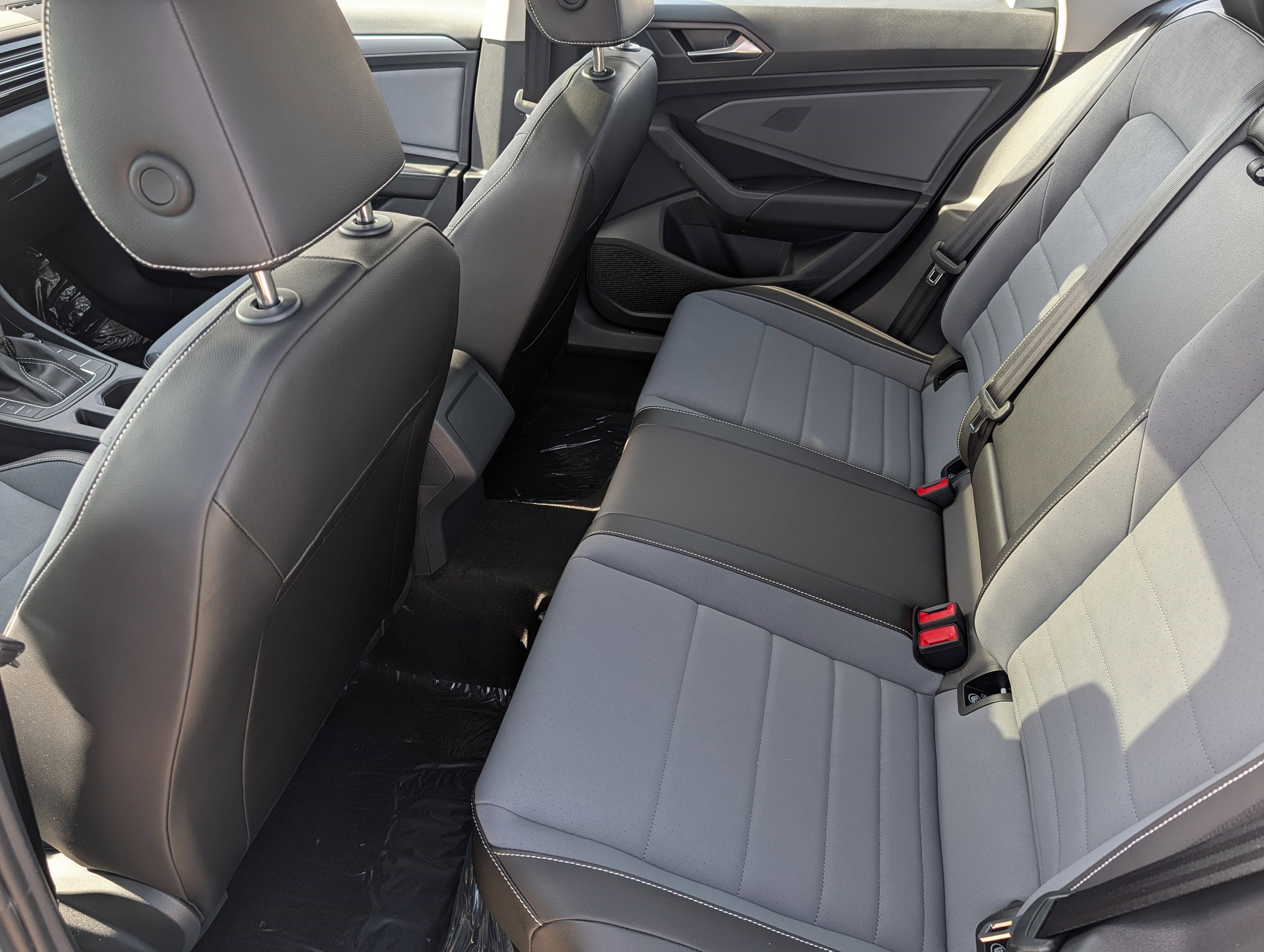 New 2026 Volkswagen Jetta SE image 7