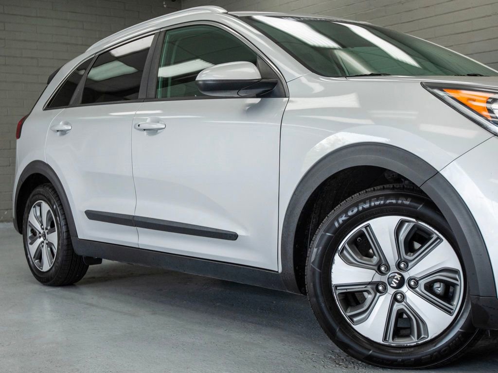 Used 2019 Kia Niro LX FWD image 7