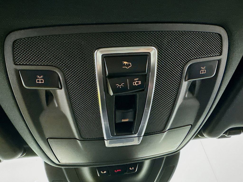 Used 2018 Mercedes-Benz GLE 350 4MATIC image 17