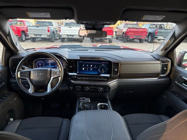 Used 2024 Chevrolet Silverado 1500 LT Trail Boss w/ Convenience Package II image 11