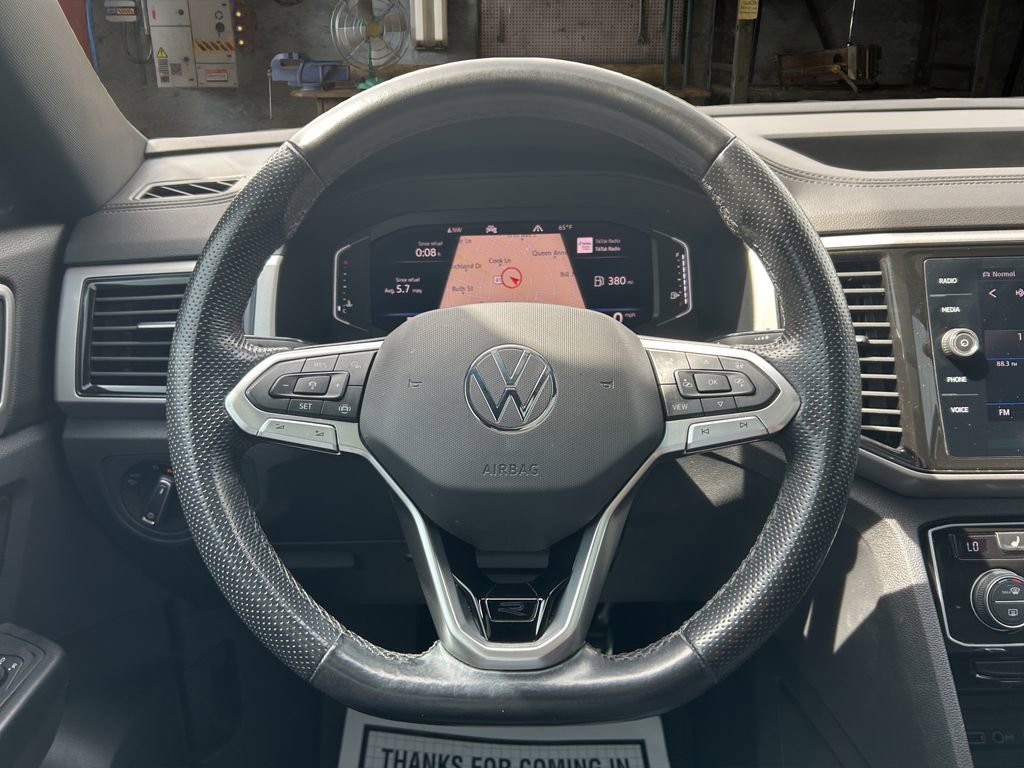 Used 2020 Volkswagen Atlas Cross Sport SEL R-Line AWD/4WD image 19