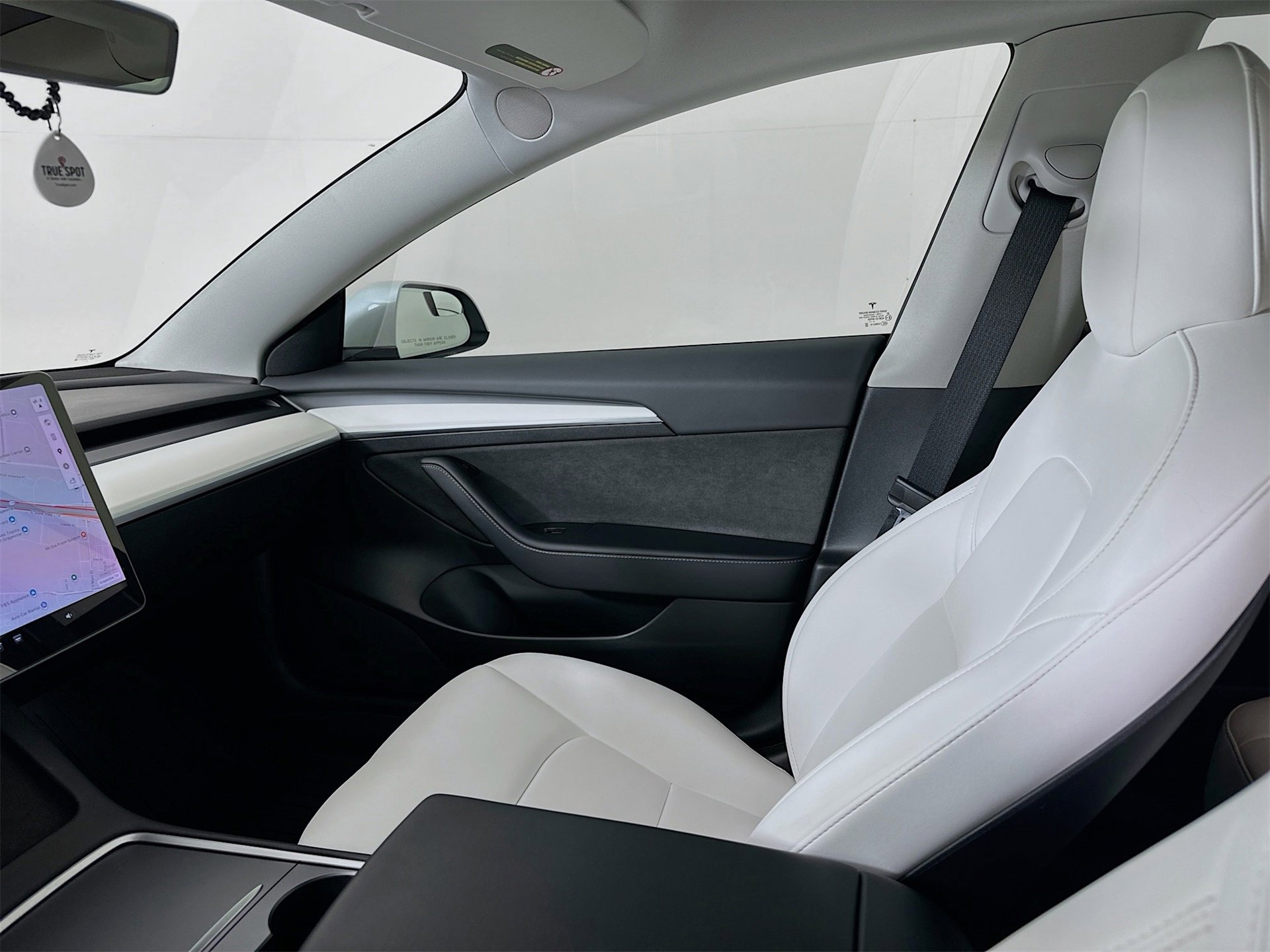 Used 2022 Tesla Model 3 Long Range image 25