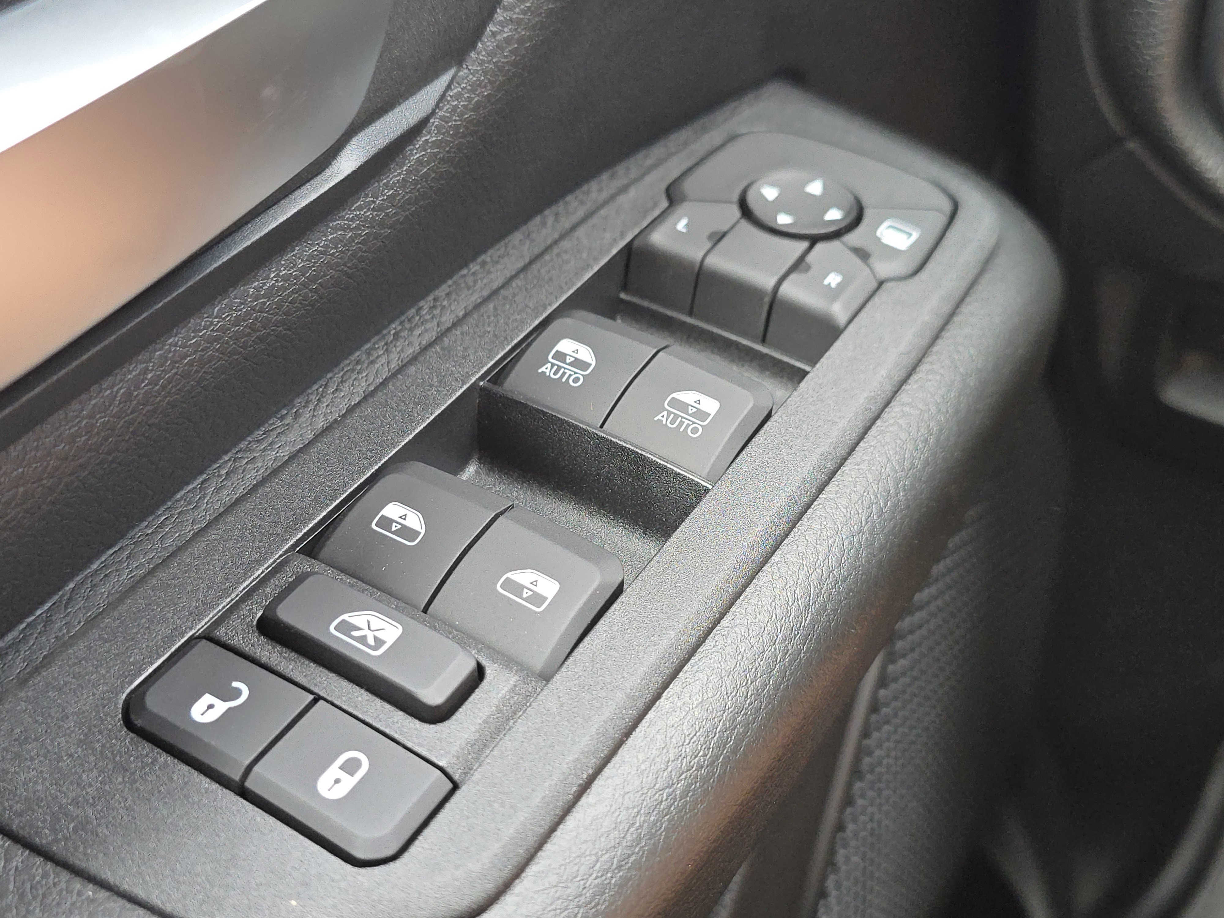 New 2026 RAM 1500 Classic Warlock image 27