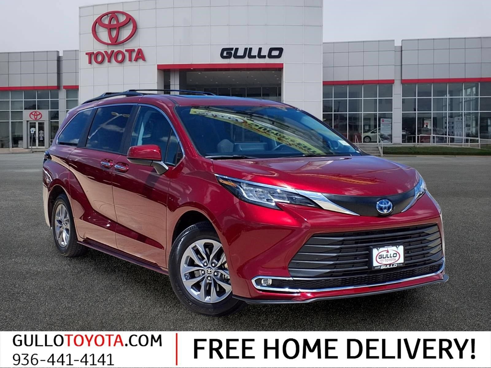 Certified 2023 Toyota Sienna XLE w/ XLE Plus Package
