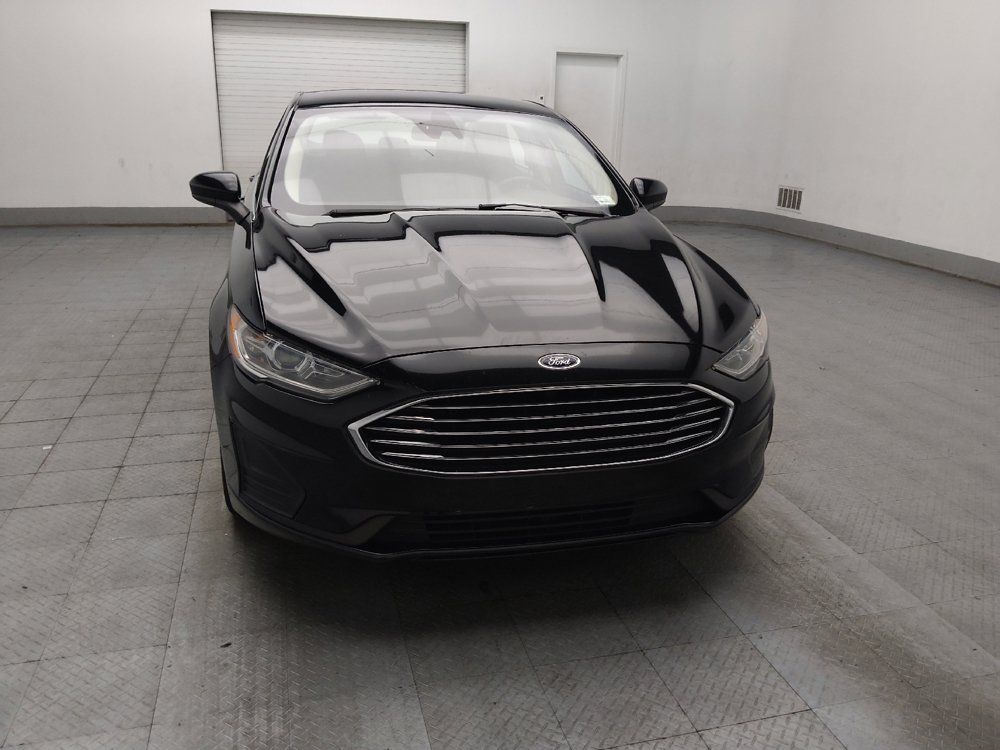 Used 2020 Ford Fusion SE FWD image 14