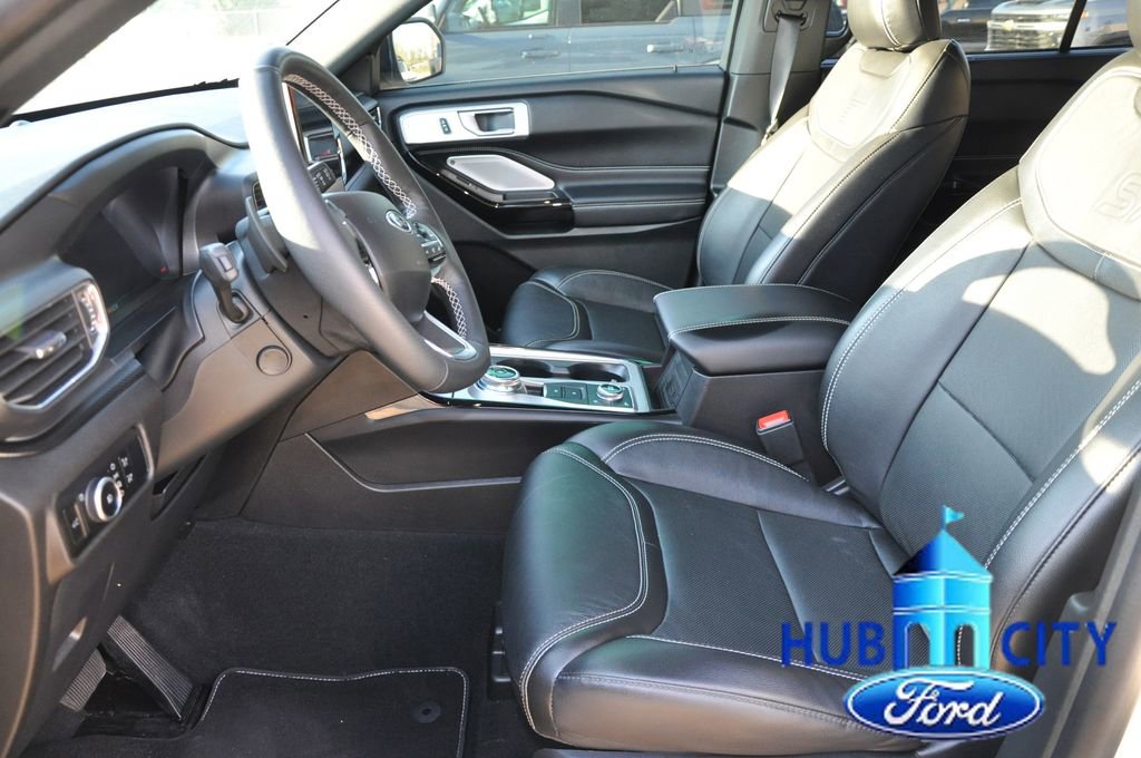 Used 2024 Ford Explorer ST w/ Equipment Group 401A image 10