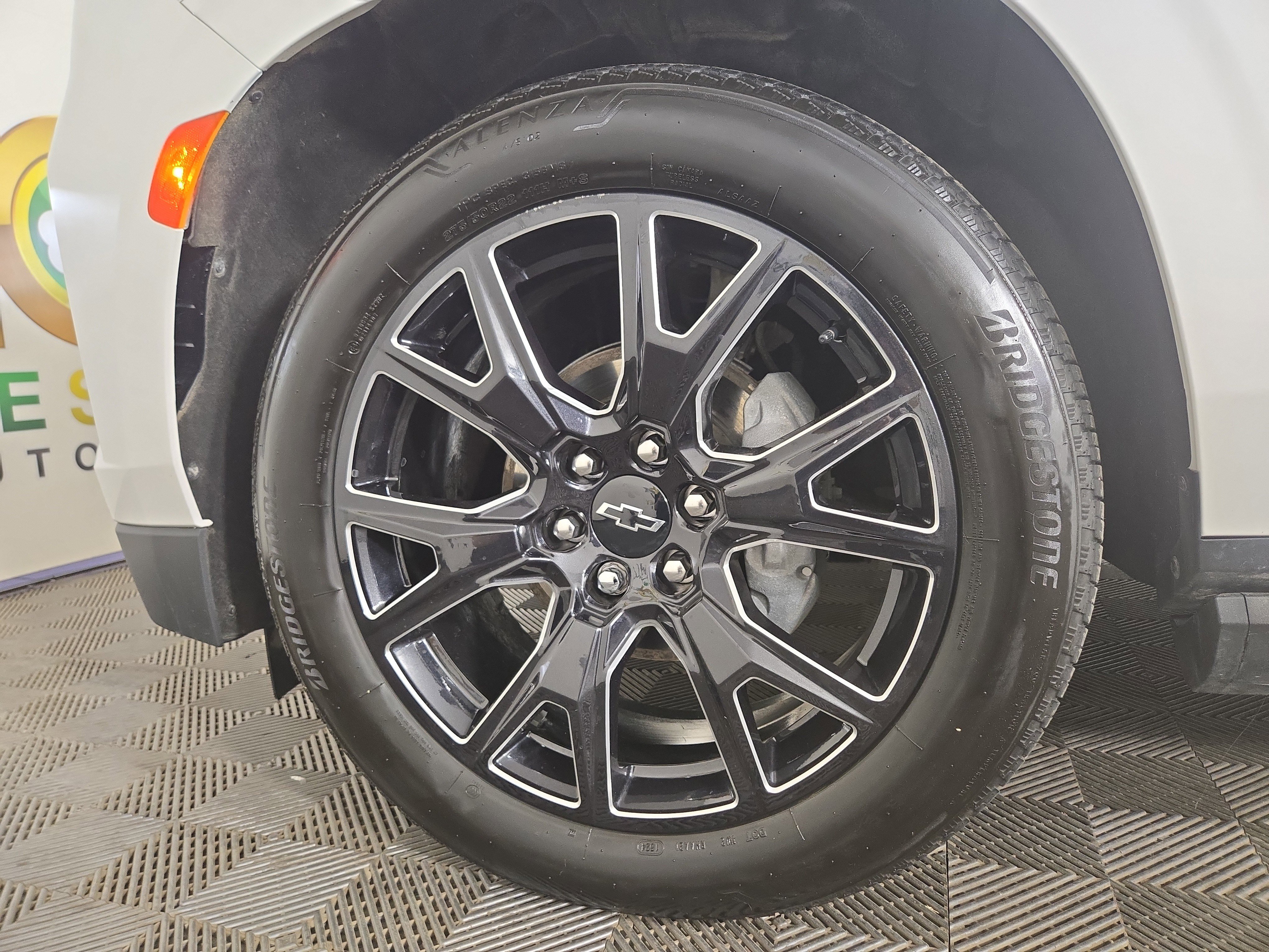 Certified 2024 Chevrolet Tahoe High Country AWD/4WD image 35