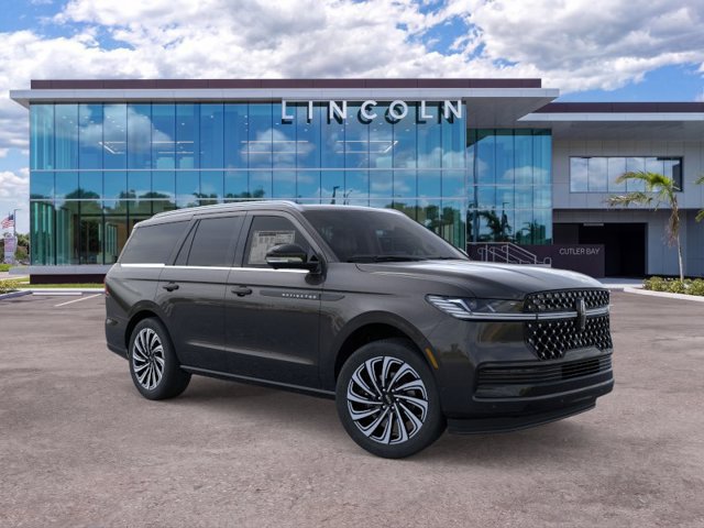 New 2026 Lincoln Navigator Black Label AWD/4WD image 7
